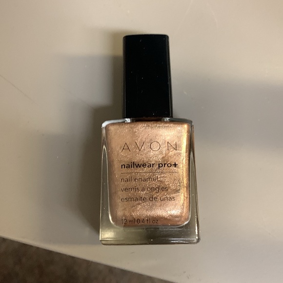 Avon Nailwear Pro Plus New in Box Set of 3 Real Red Venus and Rave - Picture 16 of 16